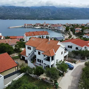 Apartman Kondric, Vinjerac