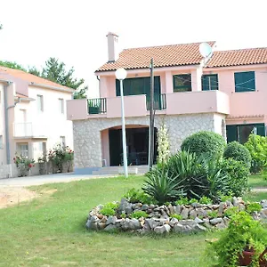 Apartman Sunny Punta, Privlaka