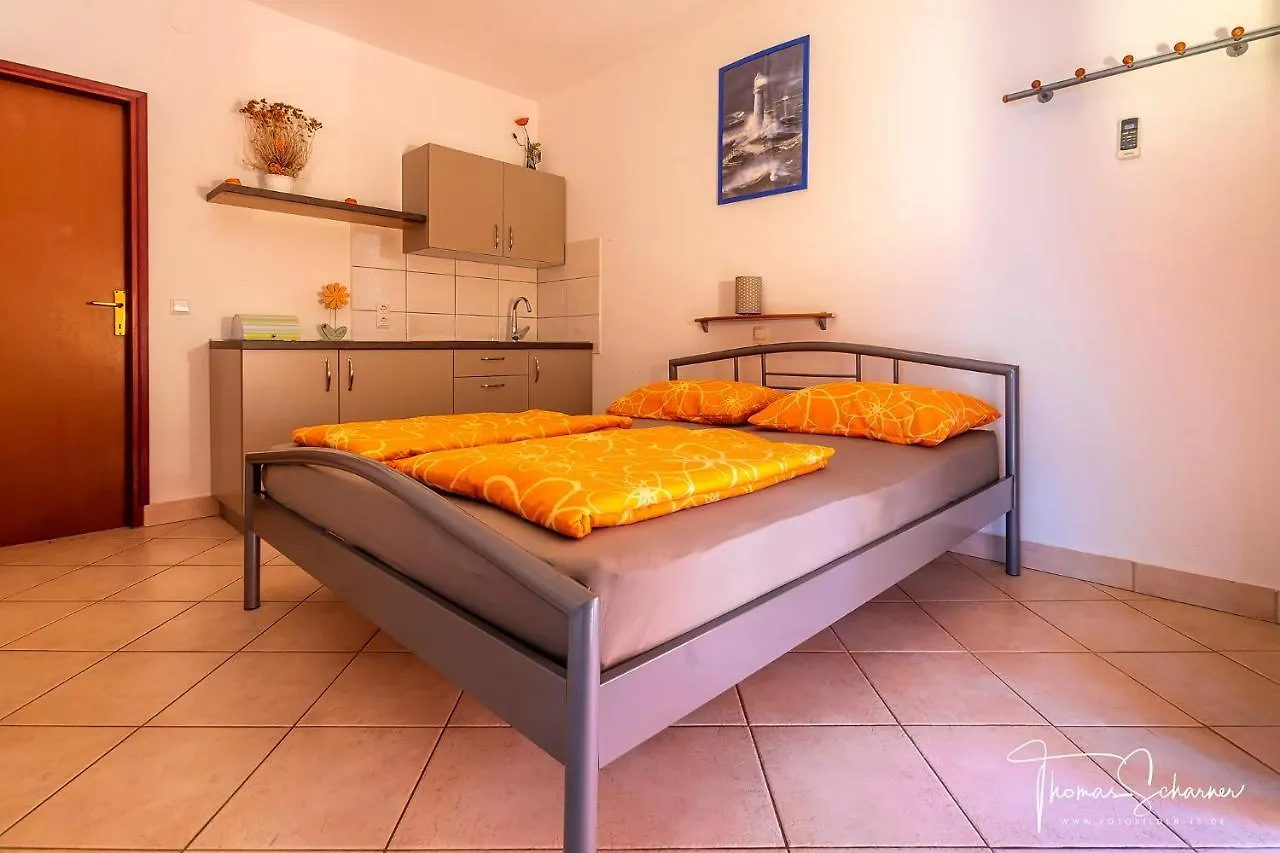 Apartments Natali Sveti Petar